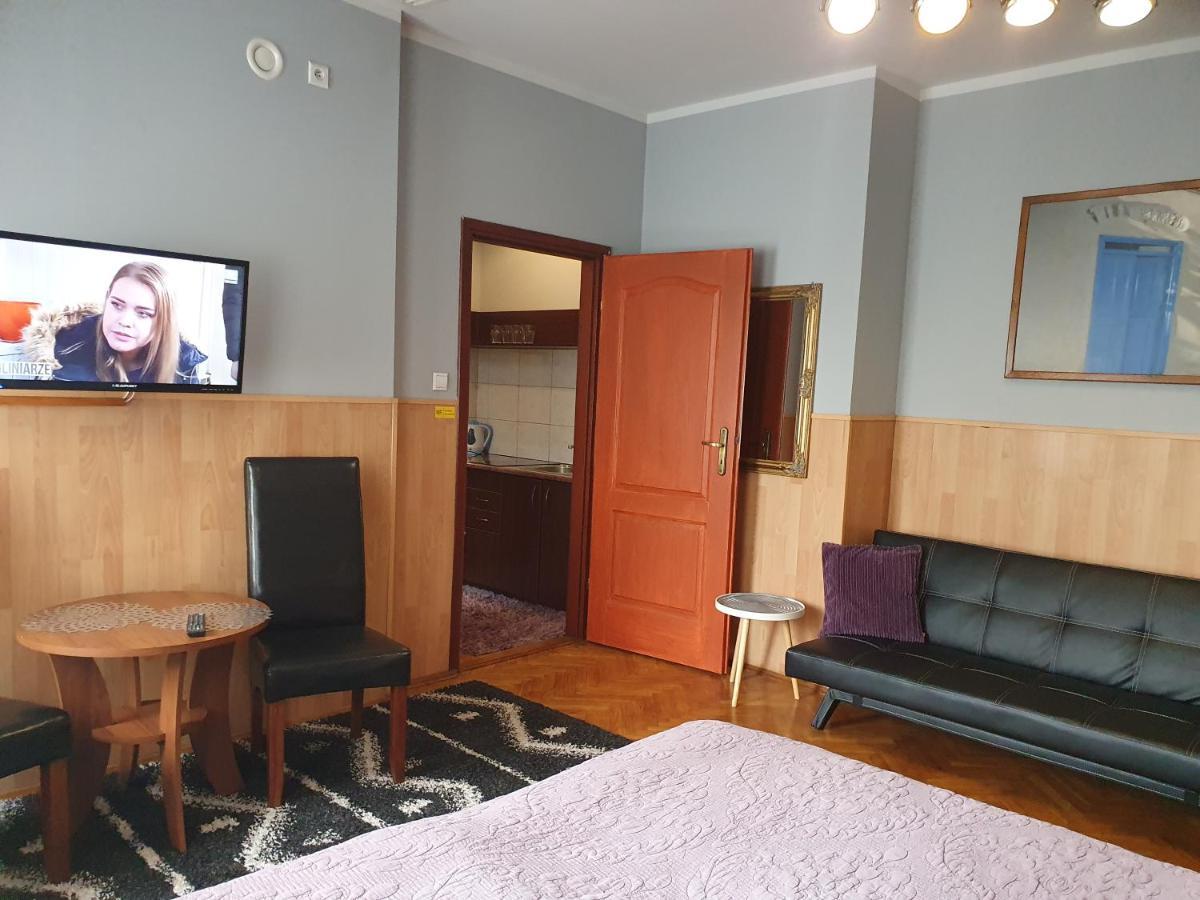 Apartamenty Patria Krasków Eksteriør bilde
